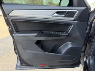 2018 Volkswagen Atlas V6 SE