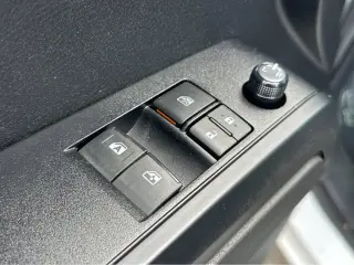 2022 Toyota Tacoma 2WD SR