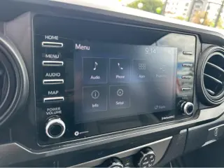 2022 Toyota Tacoma 2WD SR
