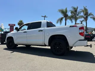 2020 Toyota Tundra 4WD SR5