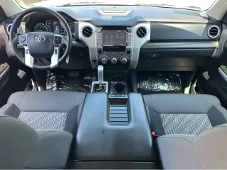 2020 Toyota Tundra 4WD SR5