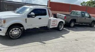 SERVICIO DE GRÚA EN FORT MYERS