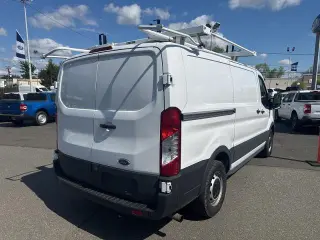 Ford Transit 2023 150 3dr SWB Low Roof Cargo Van