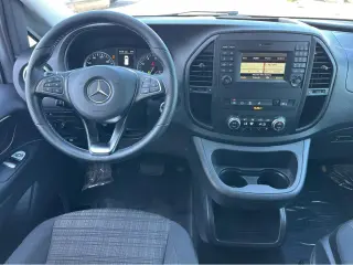 2016 Mercedes-Benz Metris Passenger Van RWD 126"