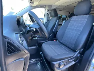 2016 Mercedes-Benz Metris Passenger Van RWD 126"