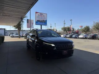 2020 Jeep Cherokee Altitude