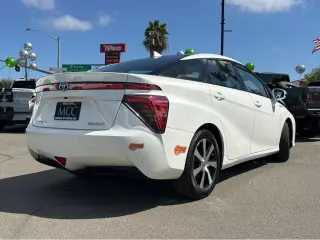 2019 Toyota Mirai 