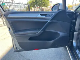 2017 Volkswagen Golf Alltrack SE