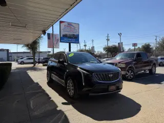 2019 Cadillac XT4 Premium Luxury