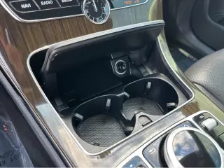 2019 Mercedes-Benz C 300 Sedan