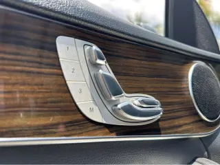 2019 Mercedes-Benz C 300 Sedan
