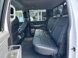 Ford F-150 2021 4x4 XL 4dr SuperCrew 5.5 ft. SB