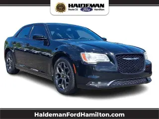 Chrysler 300 2017 AWD S 4dr Sedan