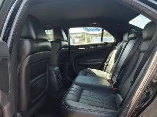 Chrysler 300 2017 AWD S 4dr Sedan