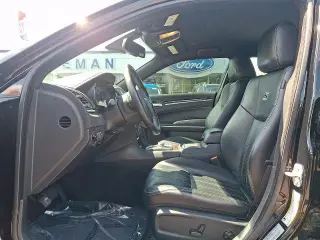 Chrysler 300 2017 AWD S 4dr Sedan