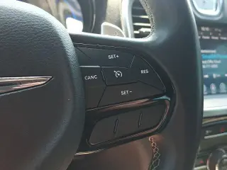 Chrysler 300 2017 AWD S 4dr Sedan