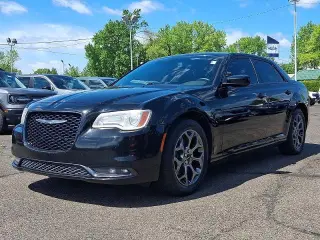 Chrysler 300 2017 AWD S 4dr Sedan