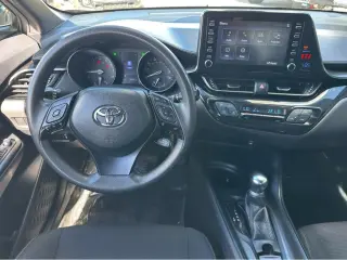 2019 Toyota C-HR LE