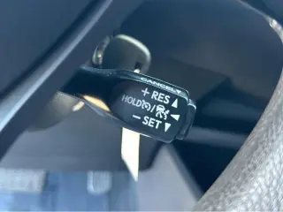 2019 Toyota C-HR LE