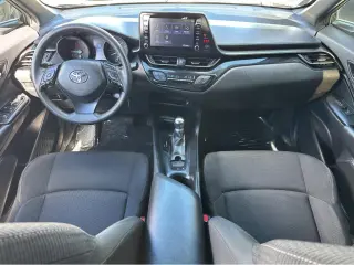 2019 Toyota C-HR LE