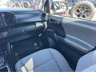 2021 Toyota Tacoma 2WD SR