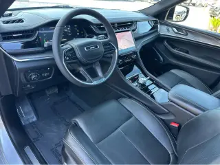 2023 Jeep Grand Cherokee 4xe Overland