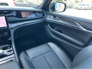 2023 Jeep Grand Cherokee 4xe Overland