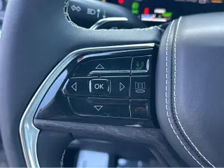 2023 Jeep Grand Cherokee 4xe Overland