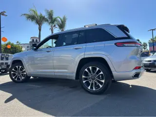 2023 Jeep Grand Cherokee 4xe Overland