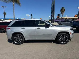 2023 Jeep Grand Cherokee 4xe Overland