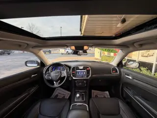 2019 Chrysler 300 Limited