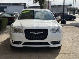 2019 Chrysler 300 Limited