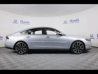 Honda Accord Híbrido 2023 Touring Sedán 4 puertas