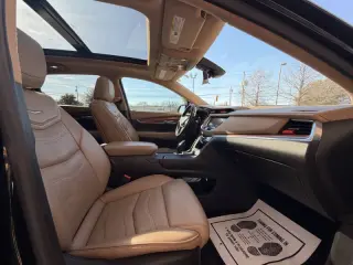 2018 Cadillac XT5 Platinum