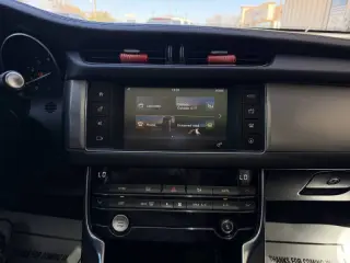 2017 Jaguar XF 35t
