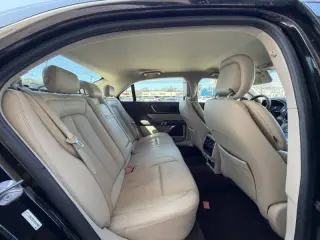 2017 Lincoln Continental Select