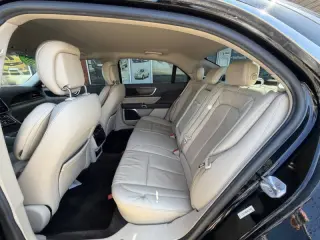 2017 Lincoln Continental Select