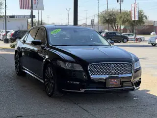 2017 Lincoln Continental Select