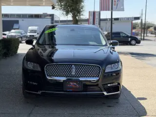 2017 Lincoln Continental Select