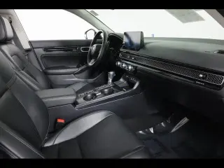 Honda Civic 2024 Touring Sedán de 4 puertas