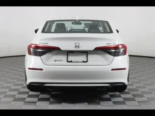 Honda Civic 2024 Touring Sedán de 4 puertas