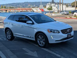 2017 Volvo XC60 Inscription