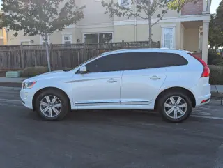 2017 Volvo XC60 Inscription