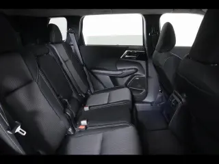 Mitsubishi Outlander 2025 AWD ES 4dr SUV