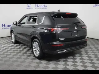 Mitsubishi Outlander 2025 AWD ES 4dr SUV
