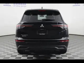 Mitsubishi Outlander 2025 AWD ES 4dr SUV