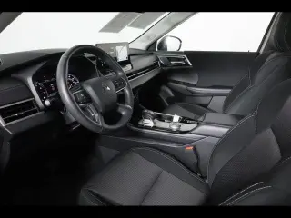 Mitsubishi Outlander 2025 AWD ES 4dr SUV
