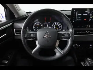 Mitsubishi Outlander 2025 AWD ES 4dr SUV