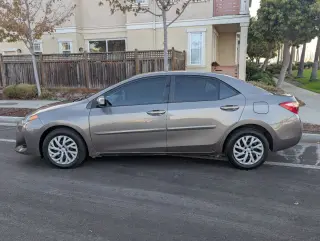2018 Toyota Corolla LE