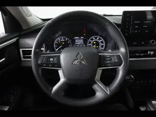 Mitsubishi Outlander 2025 AWD ES 4dr SUV